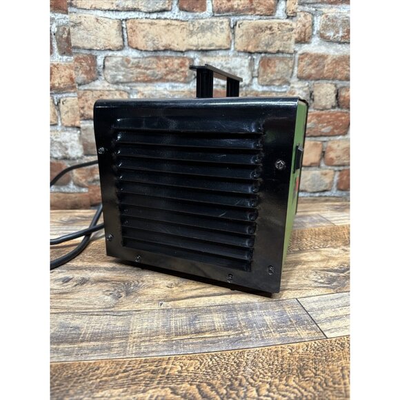 Schumacher FR01577 200A Battery Charger + Maintainer - Engine Started 6V/12V - Picture 3 of 5